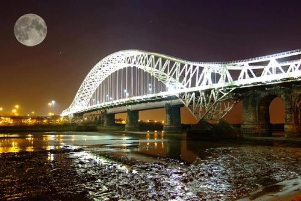 ويدنس Mersey Hotel الغرفة الصورة